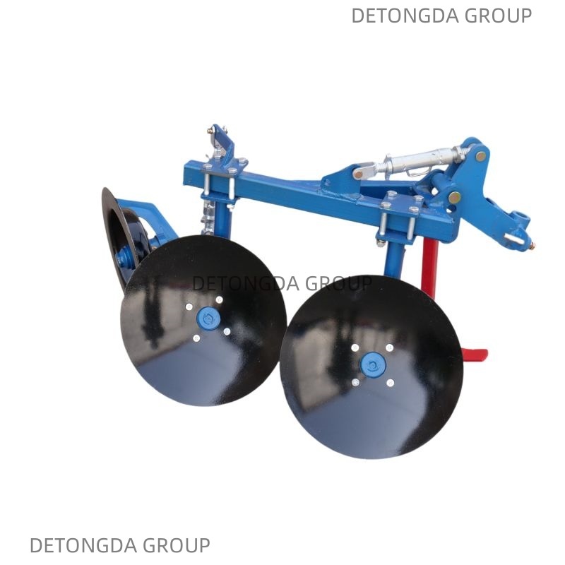 Disc plough for walking tractor